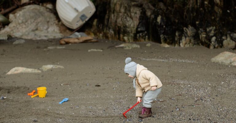 10 Best Baby Beach Toys for Fun That Enhance Safety and Playtime