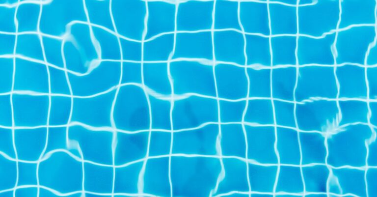 11 Techniques for Improving Pool Water Clarity That Pool Pros Swear By